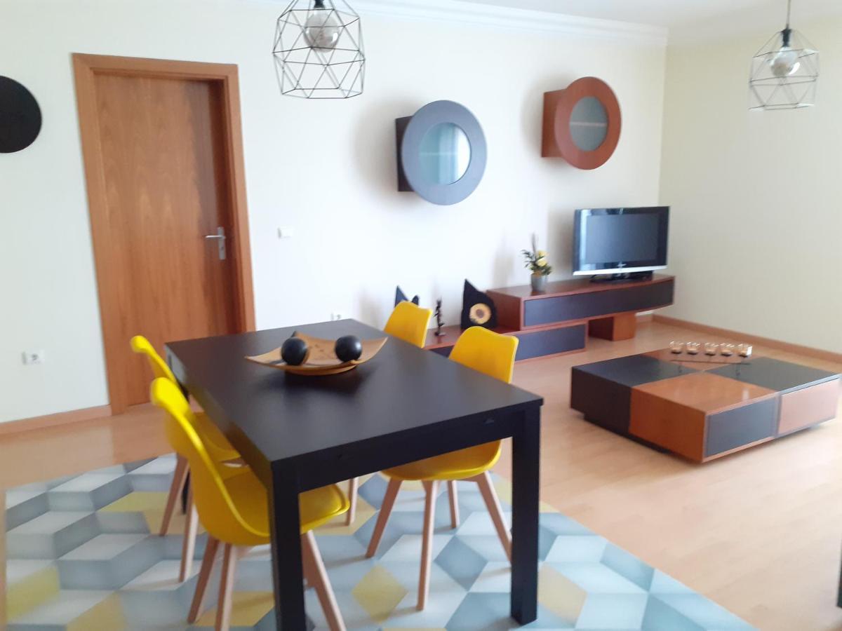 Apartamento Alfarrobeira Mar Куартейра Екстериор снимка