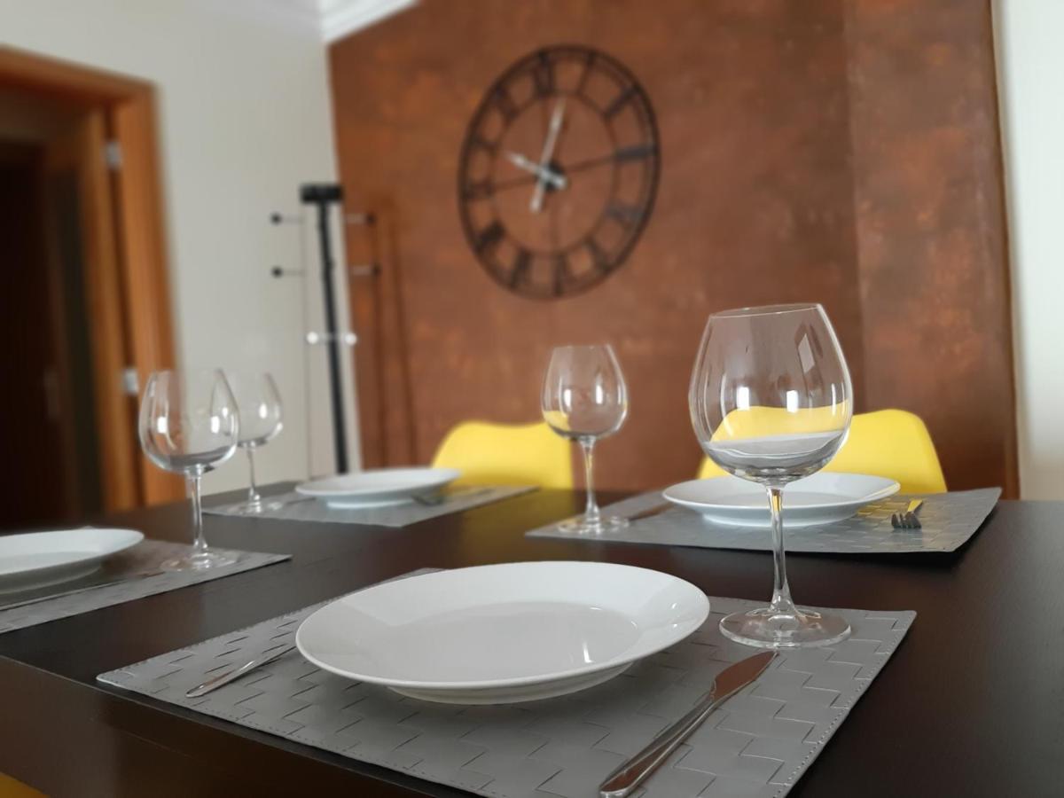 Apartamento Alfarrobeira Mar Куартейра Екстериор снимка