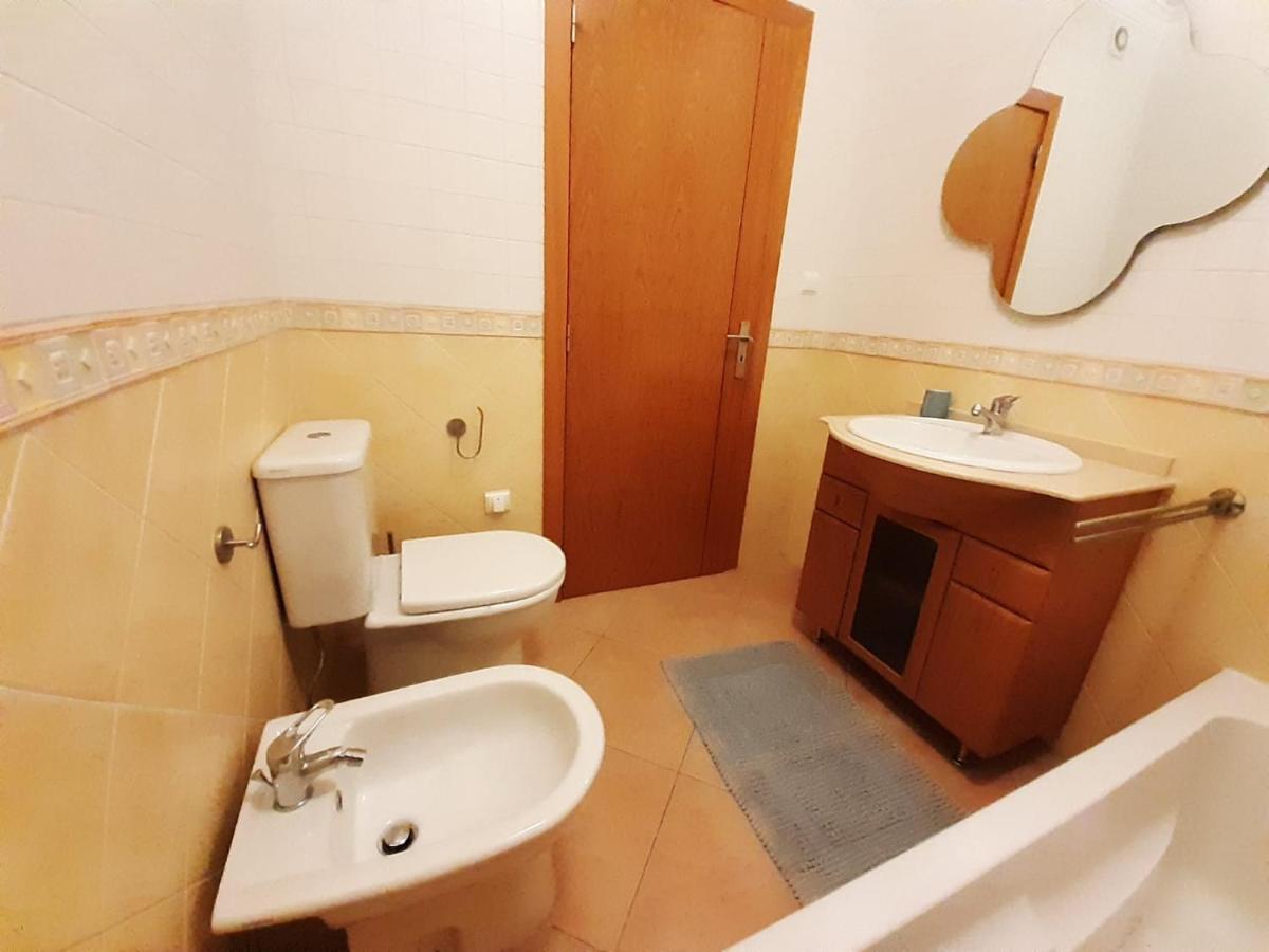 Apartamento Alfarrobeira Mar Куартейра Екстериор снимка
