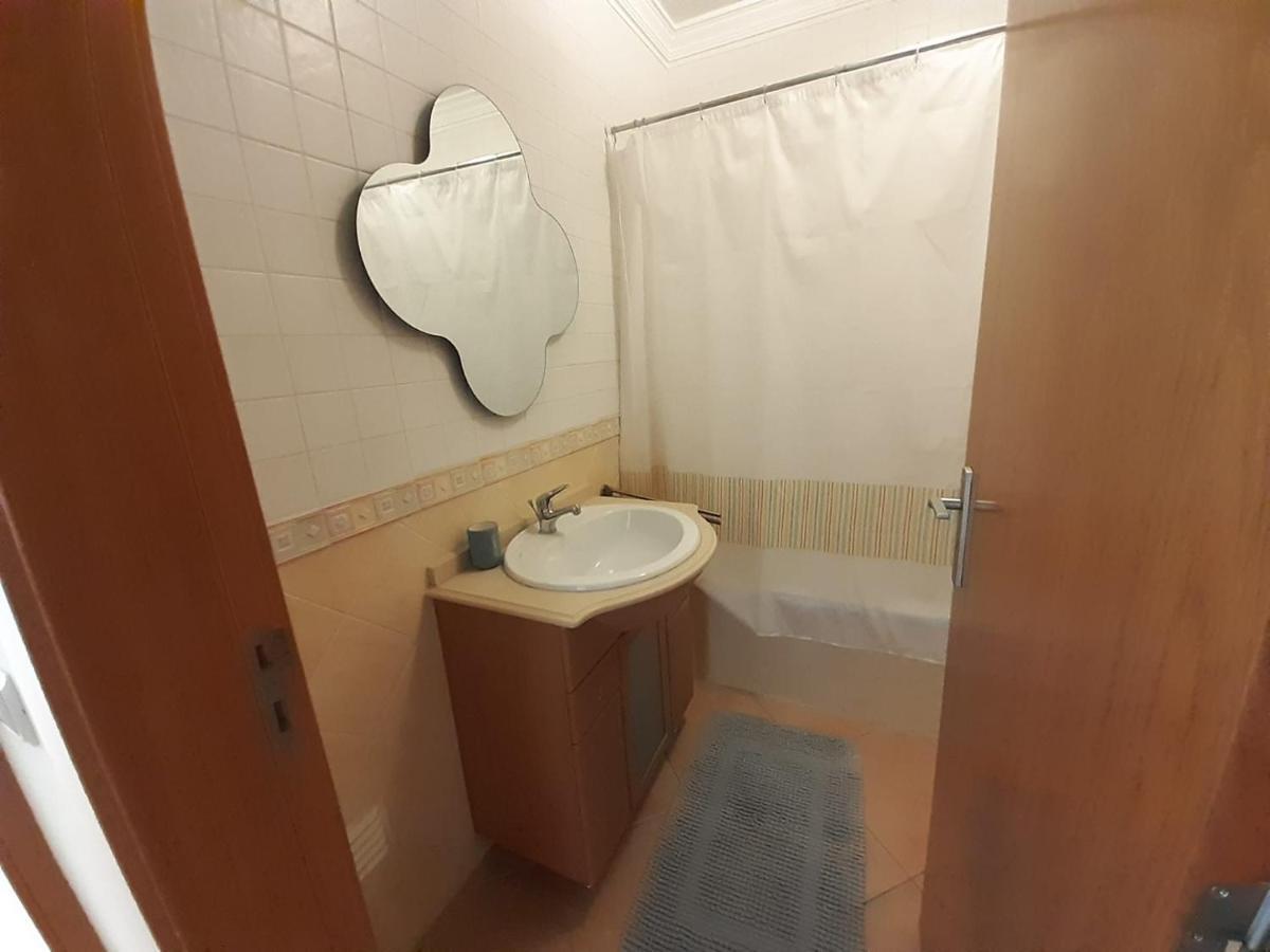 Apartamento Alfarrobeira Mar Куартейра Екстериор снимка