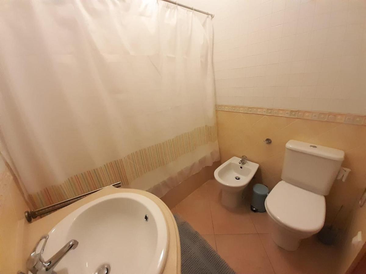 Apartamento Alfarrobeira Mar Куартейра Екстериор снимка